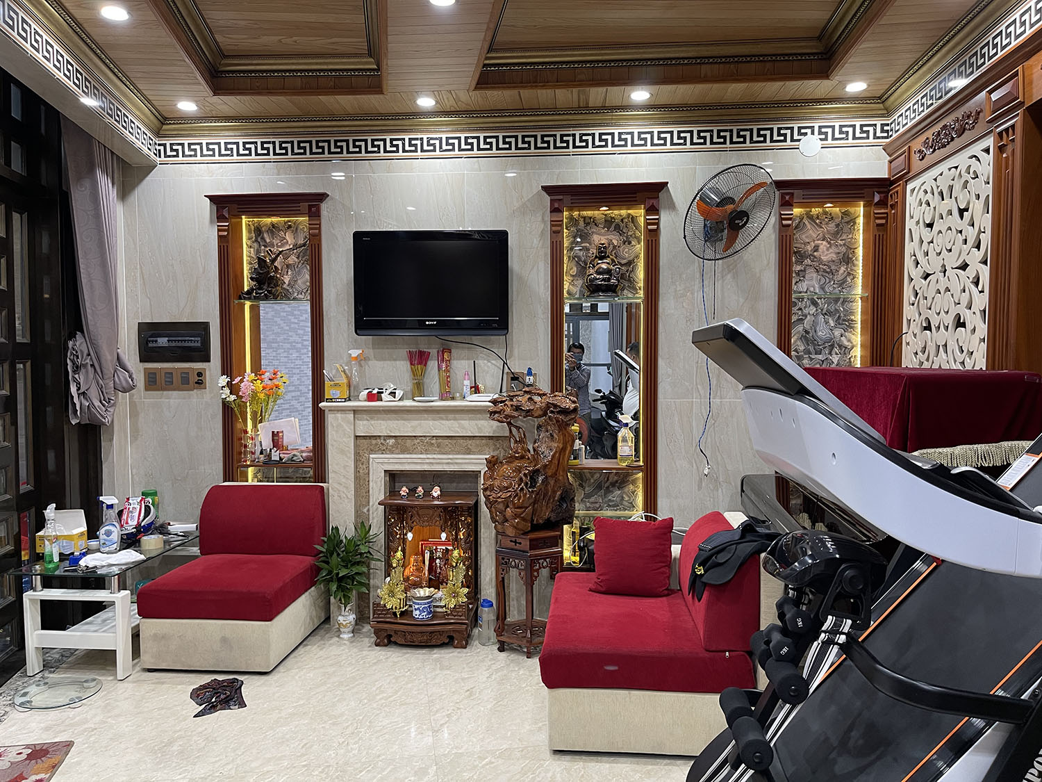 Bán nhà Huỳnh Tịnh Của, Quận 3 tuyệt phẩm B.thự Mini 4 lầu,c.trình nhà làm bằng đá Marble và Gỗ Quý - hẻm ôtô